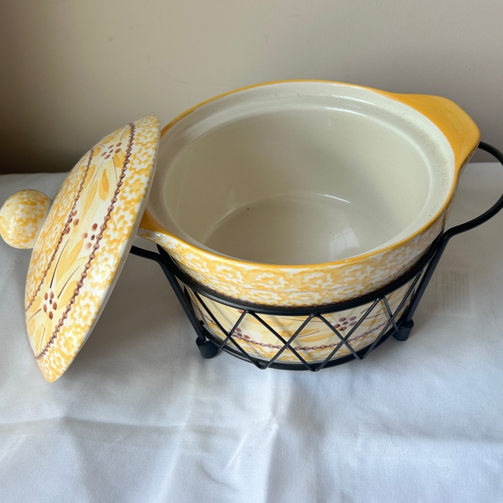 Yellow Floral Temptations Ceramic Casserole Dish with Metal Holder - Picture 2 of 4